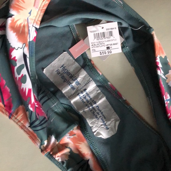 NWT ROXY swimsuit bottom size M to L - Picture 5 of 10